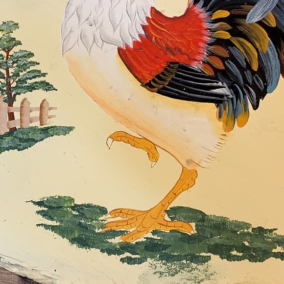 Hand painted Rooster on stone w/leather loop - Picture 4 of 11